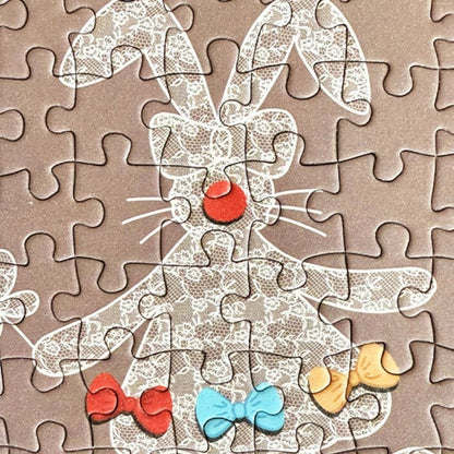 Lacey Cat | Botop | 300 Piece Puzzle | Jigsaw Puzzle - Mystery Matrix